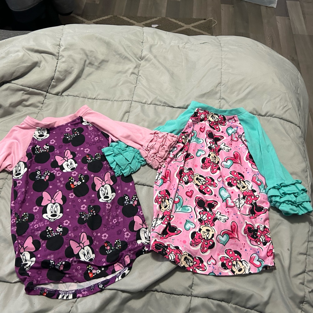 2 girl Minnie Mouse 3/4 sleeve. Size 3/4